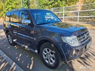 2010 Mitsubishi Pajero IV, серый, 2150000 рублей, вид 1