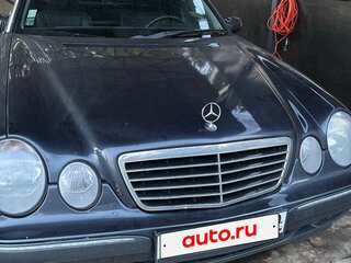 1999 Mercedes-Benz E-Класс 240 II (W210, S210) Рестайлинг, синий, 678000 рублей, вид 1