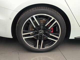 2025 Audi A5 L Sportback III (B10), белый, 5700000 рублей, вид 3