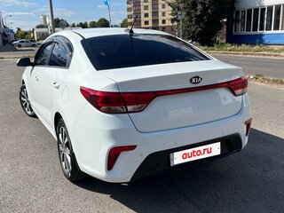 2018 Kia Rio IV, белый, 1400000 рублей, вид 5