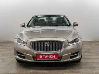 Jaguar XJ IV (X351)