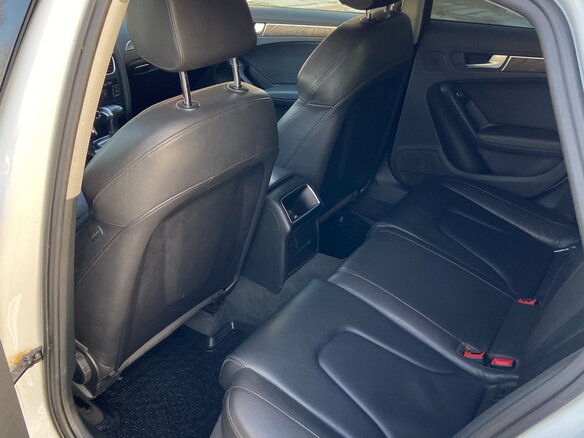 2015 Audi A4 IV (B8) Рестайлинг, белый, 1435000 рублей - вид 12