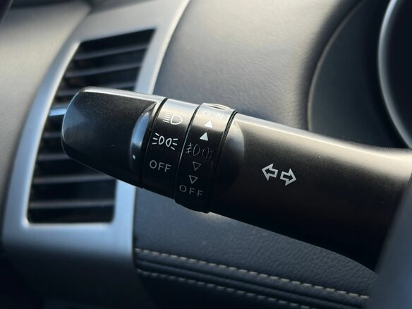 2010 Mitsubishi Outlander II Рестайлинг, серебристый, 909000 рублей - вид 27