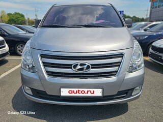2017 Hyundai Grand Starex I Рестайлинг, серебристый, 1840000 рублей, вид 3