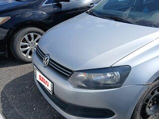 2014 Volkswagen Polo V, серебристый, 475000 рублей, вид 3