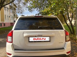 2014 Jeep Compass I Рестайлинг 2, белый, 900000 рублей, вид 3