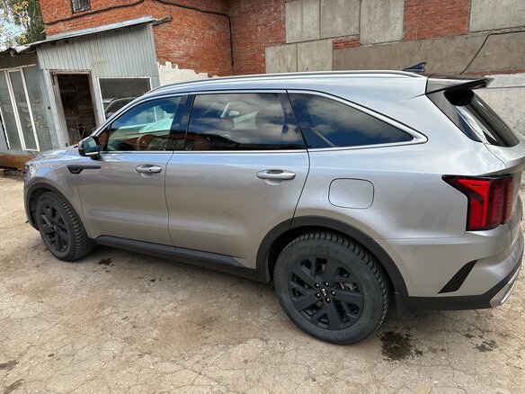 2021 Kia Sorento IV, серый - вид 11