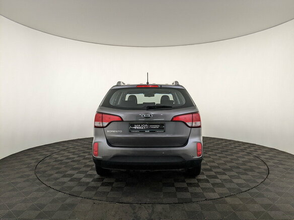 2014 Kia Sorento II Рестайлинг, серый, 1850000 рублей - вид 5