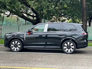 2026 Voyah Taishan X8, чёрный, 7480033 рублей, вид 4