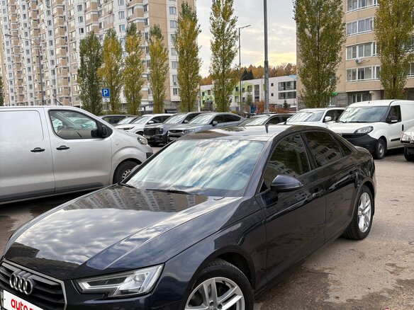 2017 Audi A4 V (B9), синий, 1750000 рублей