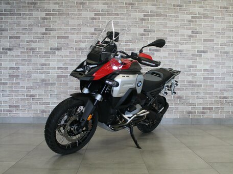 2025 BMW R 1300 GS Adventure, красный, 2574000 рублей, вид 3