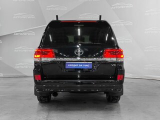 2012 Toyota Land Cruiser 200 Series Рестайлинг 1, чёрный, 4050000 рублей, вид 5
