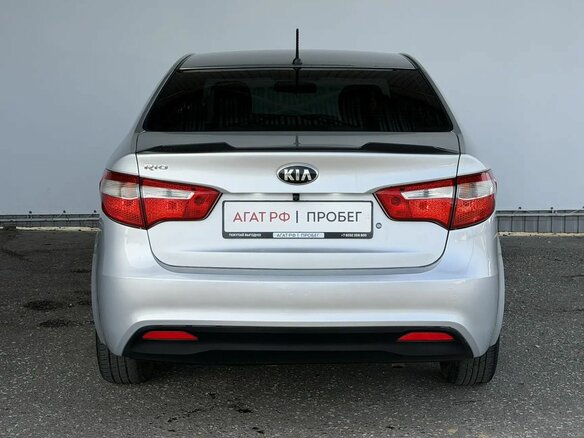 2013 Kia Rio III, серебристый, 760000 рублей - вид 5