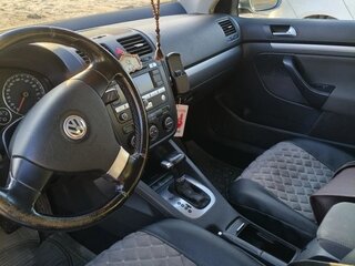 2008 Volkswagen Golf V, серебристый, 650000 рублей, вид 5