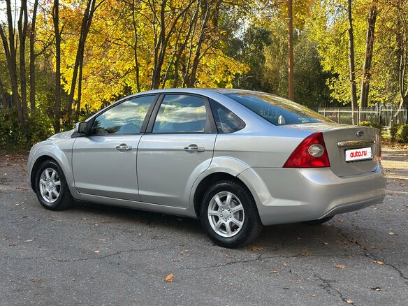 2008 Ford Focus II Рестайлинг, серебристый - вид 14