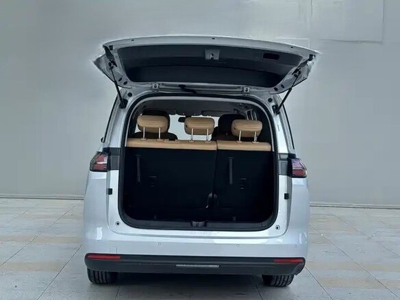 2026 Wuling Starlight 730, серебристый, 2025000 рублей - вид 14