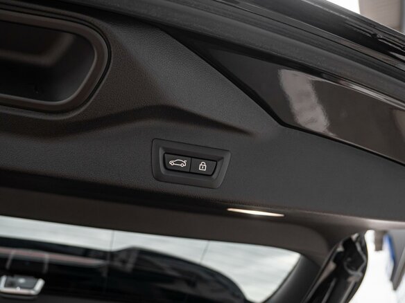 2021 BMW X5 M Competition III (F95), чёрный, 9989000 рублей - вид 35