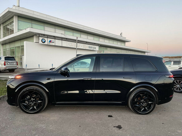 2024 Li Auto (Lixiang) L9 52.3 kWh I Рестайлинг, чёрный, 7348000 рублей - вид 7