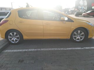2007 Peugeot 308 I, жёлтый, 440000 рублей, вид 4