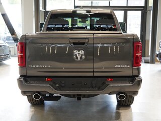 2026 Ram 1500 Crew Cab V Рестайлинг, серый, 10799999 рублей, вид 3