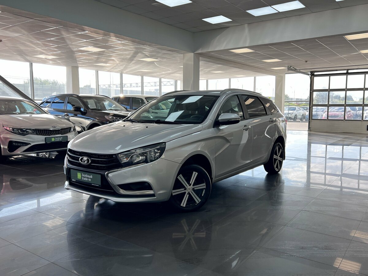 Открыть фотографии: Lada (ВАЗ) Vesta I
