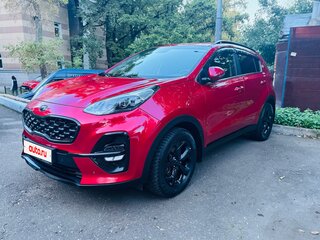2021 Kia Sportage IV Рестайлинг, красный, 3088000 рублей, вид 3