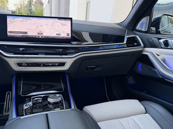 2024 BMW X5 40i IV (G05/G18) Рестайлинг, чёрный - вид 17