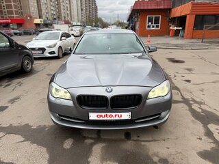 2012 BMW 5 серии 528i xDrive VI (F10/F11/F07), серый, 2050000 рублей, вид 2