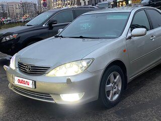 2005 Toyota Camry V (XV30) Рестайлинг, серебристый, 819000 рублей, вид 1