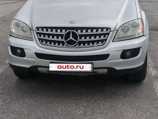 2007 Mercedes-Benz M-Класс 320 II (W164), серебристый, 1200000 рублей, вид 2