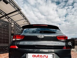 2018 Hyundai Elantra VI (AD) Рестайлинг, серый, 1400000 рублей, вид 3