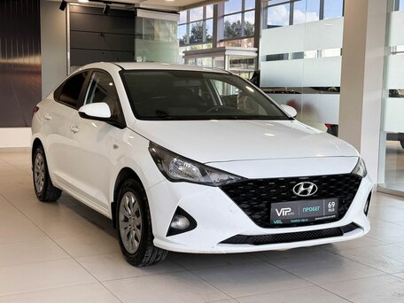 2020 Hyundai Solaris II Рестайлинг, белый, 1427000 рублей, вид 3