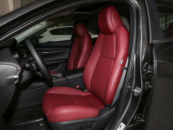 2025 Mazda 3 Axela IV (BP), серый, 3600000 рублей - вид 16
