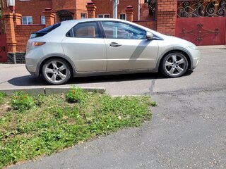 2008 Honda Civic VIII, бежевый, 505000 рублей, вид 4