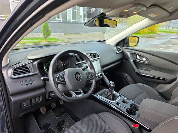 2020 Renault Kadjar I Рестайлинг, серый, 1765000 рублей - вид 8