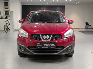 2011 Nissan Qashqai I Рестайлинг, красный, 1100000 рублей, вид 2