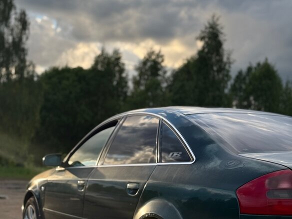 1998 Audi A6 II (C5), зелёный - вид 1