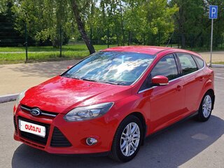 2011 Ford Focus III, красный, 685000 рублей, вид 2