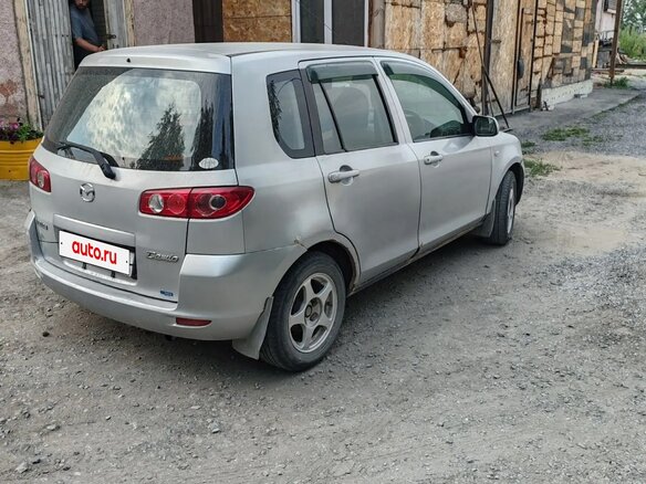 2004 Mazda Demio II (DY), серый, 250000 рублей - вид 3