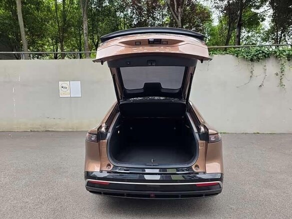 2025 Mazda EZ-6 28.4 kWh, коричневый - вид 23