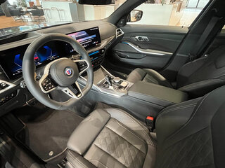 2026 Alpina B3 GT G20 Рестайлинг 2, фиолетовый, 17650000 рублей, вид 4