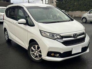 2022 Honda Freed II Рестайлинг, белый, 1194000 рублей, вид 1