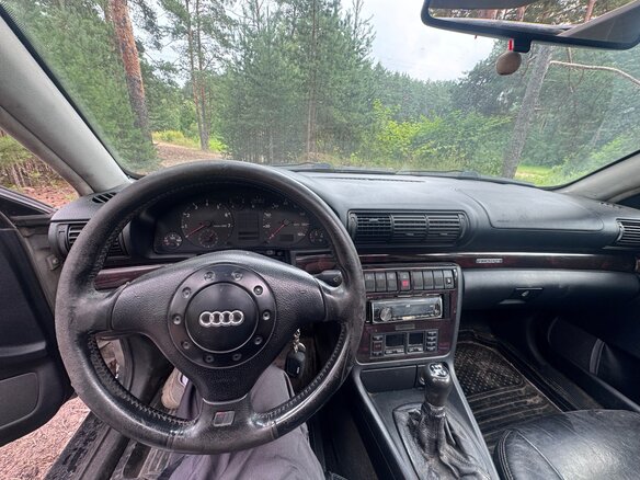 1996 Audi A4 I (B5), серебристый - вид 7