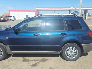 2004 Mitsubishi Outlander I, синий, 650000 рублей, вид 4