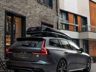 2022 Volvo V60 II, серый, 5800000 рублей, вид 4