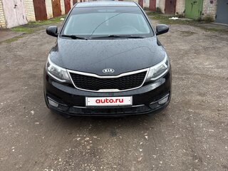 2015 Kia Rio III Рестайлинг, чёрный, 1100000 рублей, вид 1