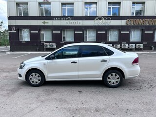 2011 Volkswagen Polo V, белый, 625000 рублей, вид 4