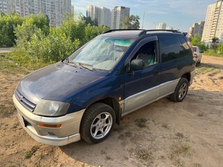 1999 Mitsubishi Space Runner II, синий, 180000 рублей, вид 1