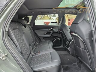 2026 Audi Q5 L III (GU), зелёный, 6560000 рублей, вид 4