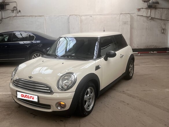 2009 Mini Hatch One II (R56), белый, 690000 рублей - вид 2